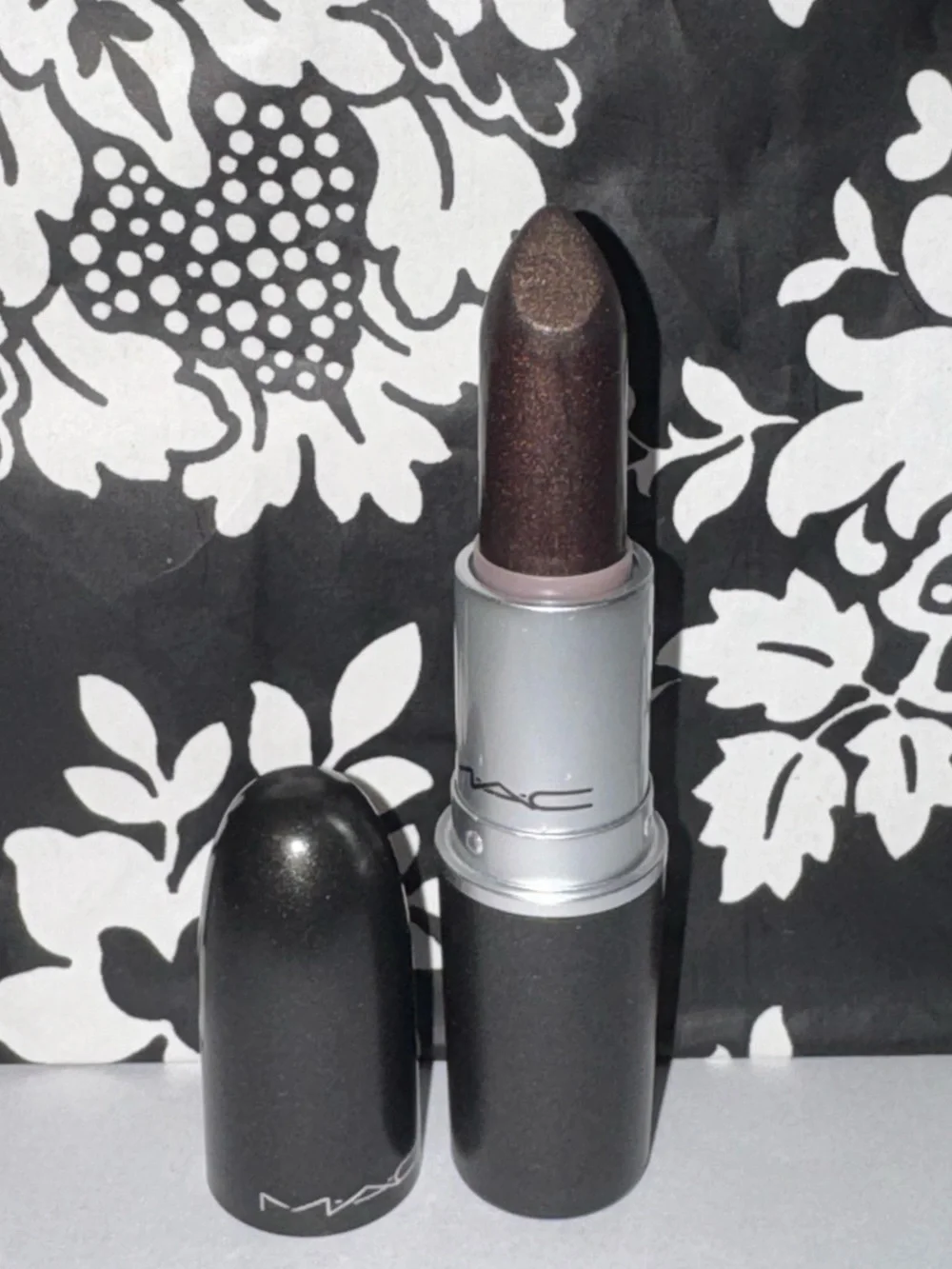 MAC Cosmetics Firm form Lipstick